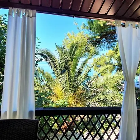 Сasa de vacaciones Helena - Beachfront Starigrad Paklenica