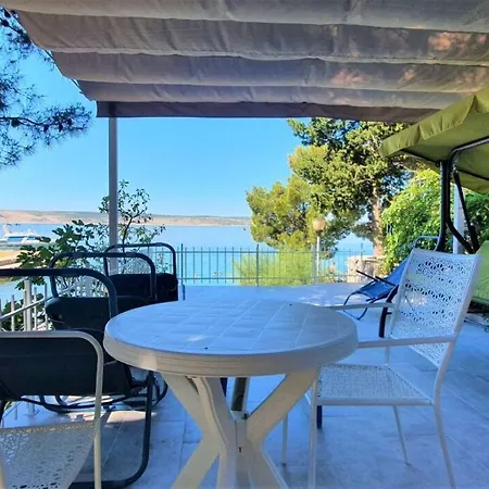 Сasa de vacaciones Helena - Beachfront