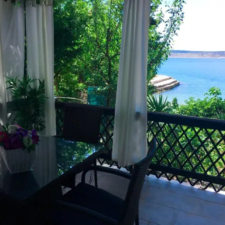 Сasa de vacaciones Helena - Beachfront