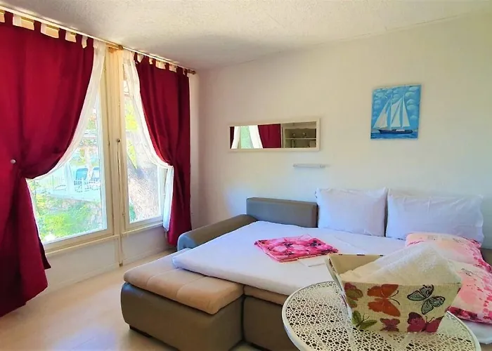 Holiday home House Helena *