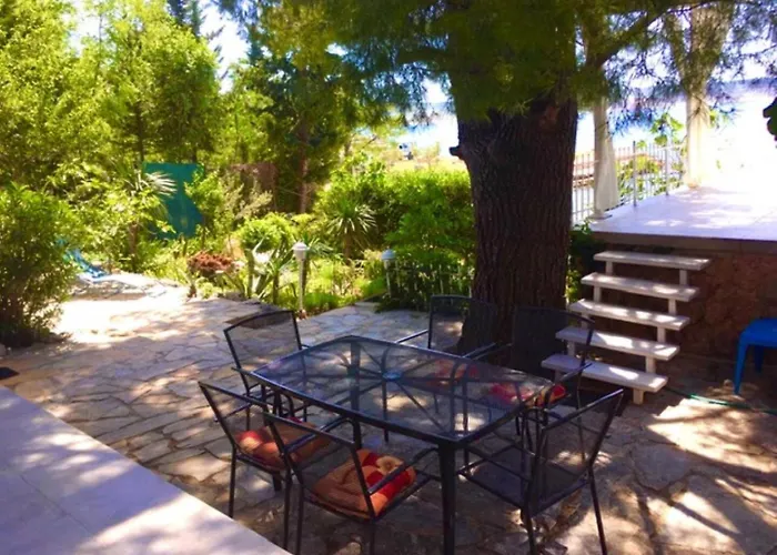 House Helena Holiday home *