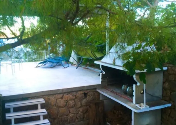 House Helena Holiday home